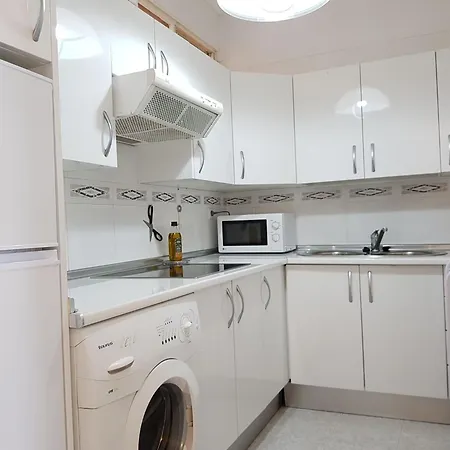 Apartment Belvilla By Oyo Sky-high Seaside Flat, Cleaning Included