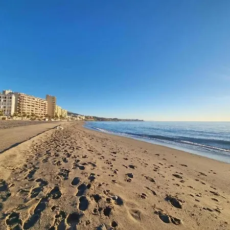 Belvilla By Oyo Sky-high Seaside Flat, Cleaning Included Apartment Fuengirola